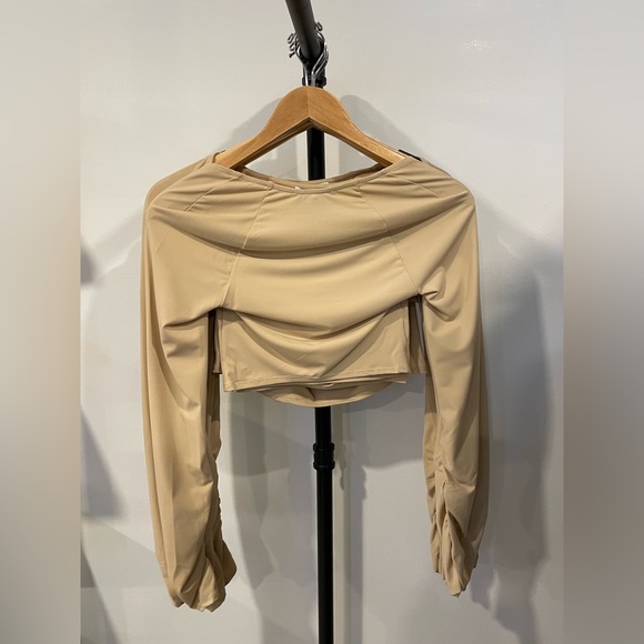 WEWOREWHAT LONG SLEEVE BANDEAU TOP - Picture 7 of 7